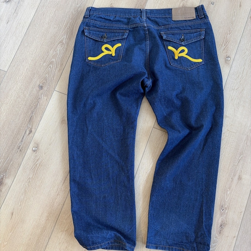 VINTAGE Rocawear Authentic Jeans‎ Size 44 Blue Denim Gold Embroidered Y2K Buggy